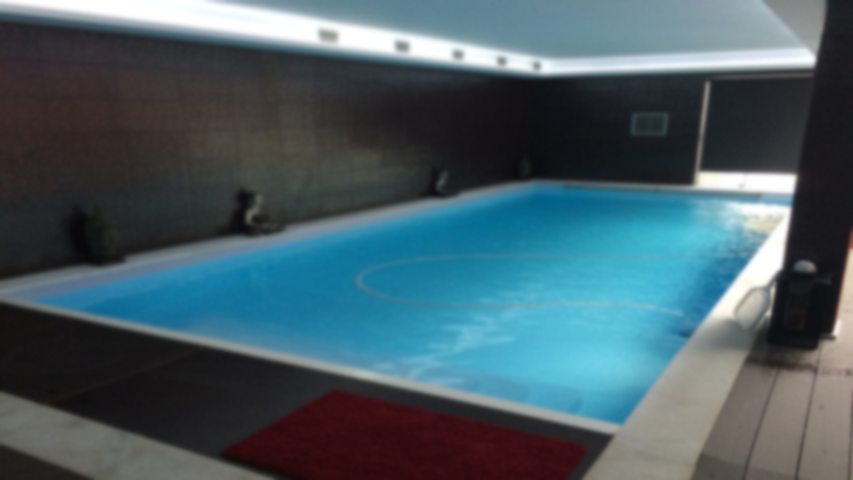 Piscina Interior 1